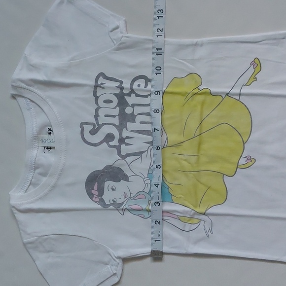 Disney snow toddler Girls white simple portrait tee size S 5-6 - Picture 2 of 4